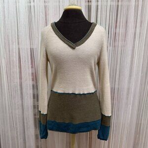 Horny Toad Women’s Small 100% Merino Wool Colorblock V-Neck Sweater